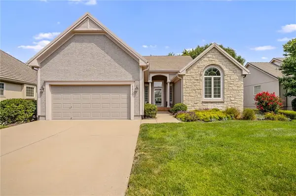 11730 W 144th Terrace, Olathe, KS 66062