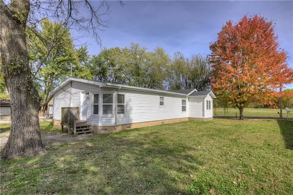 705 N Cayuga Street, Frontenac, KS 66762