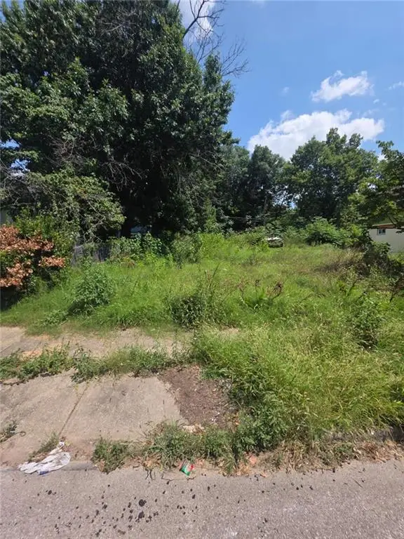 3023 Denver Avenue, Kansas City, MO 64128 - #3