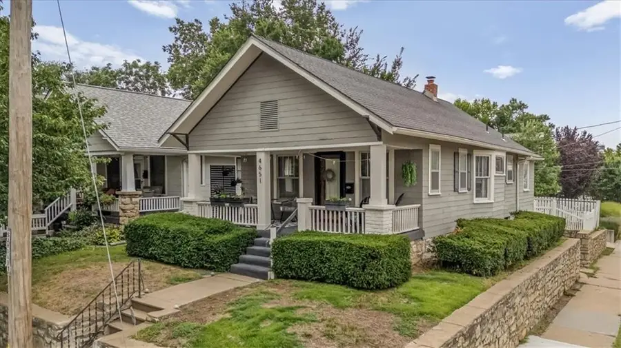 4651 Terrace Street, Kansas City, MO 64112 - #2