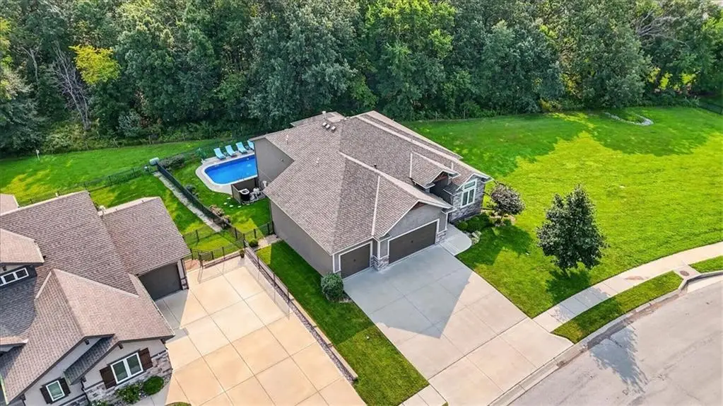 4705 NE Gateway Drive, Lees Summit, MO 64064 - #1