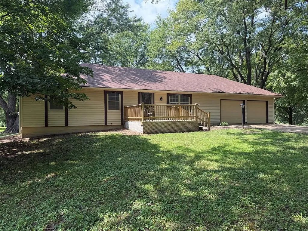 2414 N Hoover Road, Buckner, MO 64016 - #1