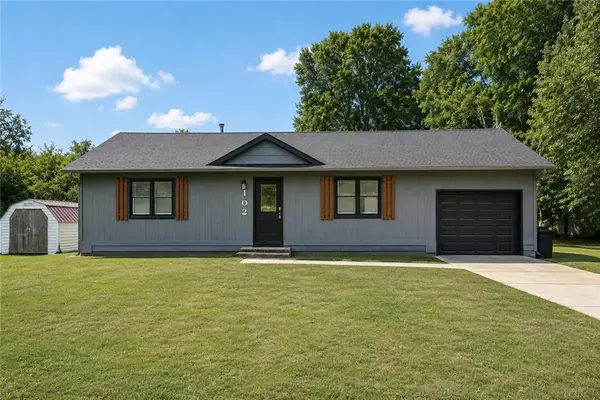 102 SE 245 Road, Warrensburg, MO 64093