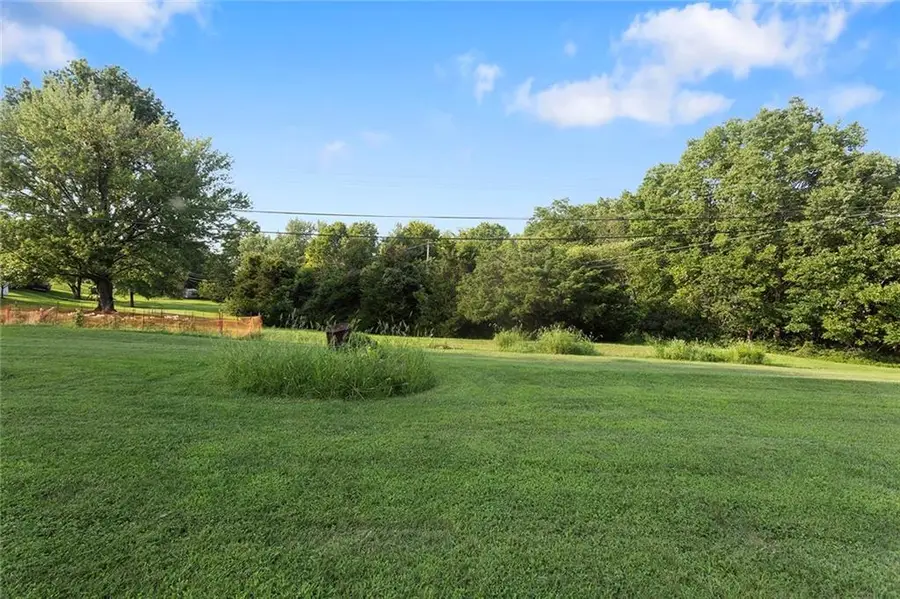 NW Porter Road, Parkville, MO 64152 - #3