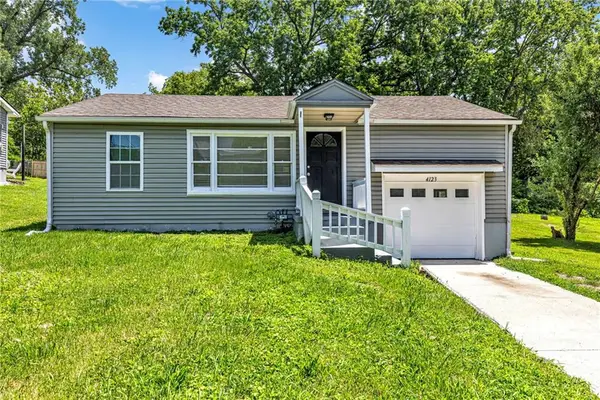 4123 N Cleveland Avenue, Kansas City, MO 64117