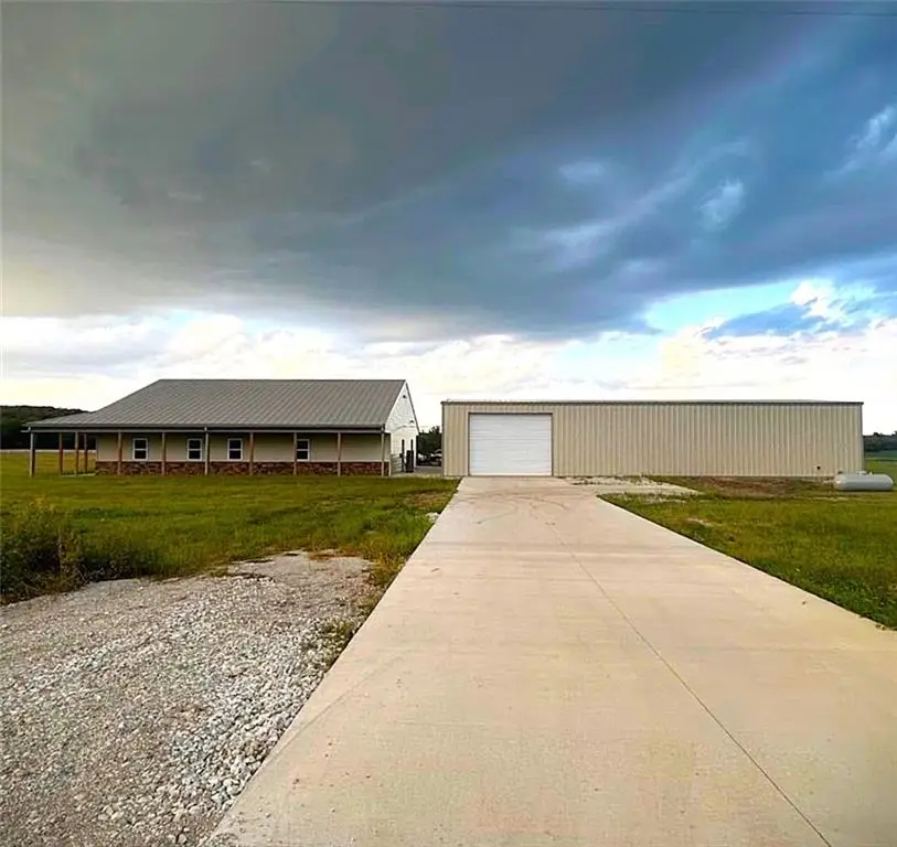 32667 NE 1800 Road, Centerville, KS 66014 - #1