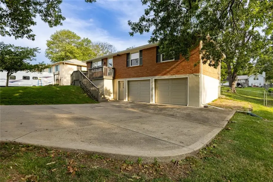 508 NE 87th Street, Kansas City, MO 64155 - #3