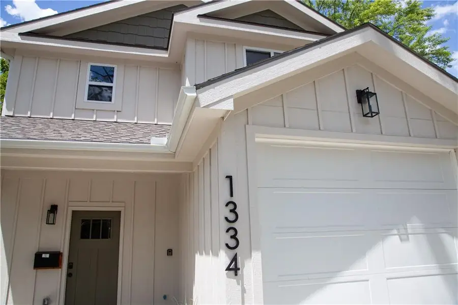 1334 S Pope Avenue, Independence, MO 64055 - #3