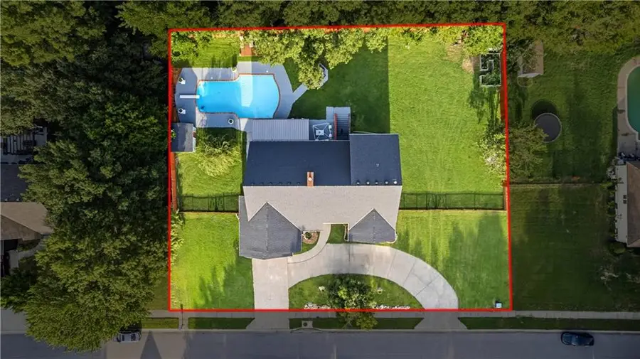 7407 Marion Avenue, Kansas City, MO 64133 - #2