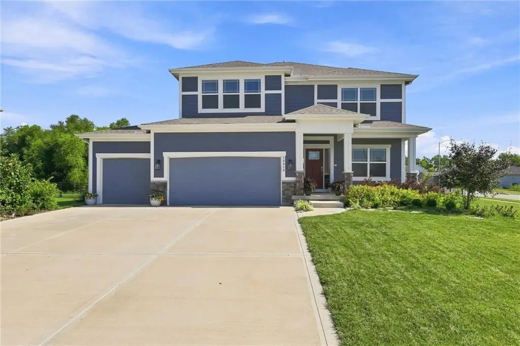 18910 W 189th Street, Spring Hill, KS 66083 - #1
