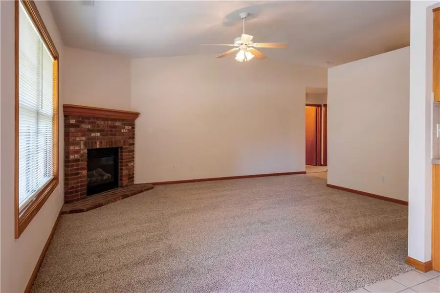 4006 Mistletoe Court, Lawrence, KS 66047 - #3