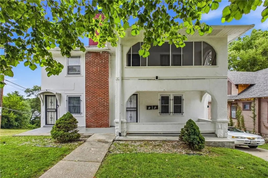 4301-4303 Virginia Avenue, Kansas City, MO 64110 - #1