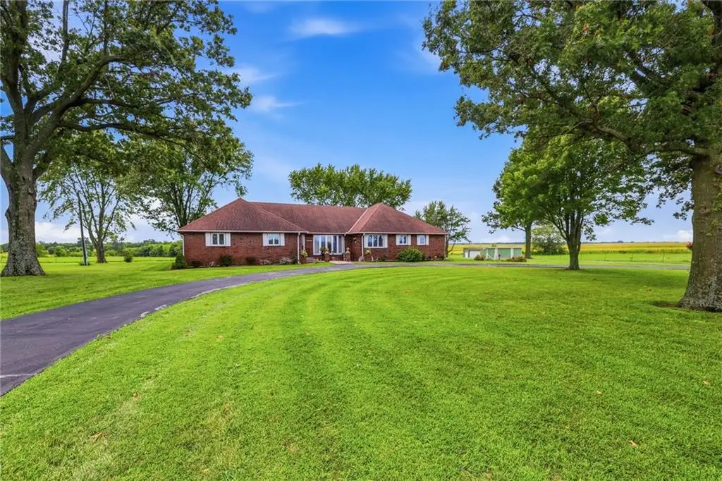 34301 E State Route 2 Highway, Harrisonville, MO 64701 - #1