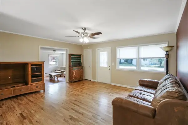 301 E 3rd Street, Altamont, KS 67330