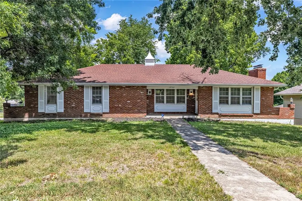 18700 E 30th Terrace S, Independence, MO 64057 - #1