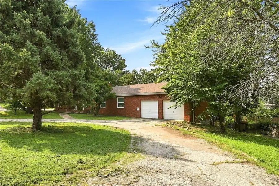 3714 Blue Ridge Boulevard, Independence, MO 64052 - #2