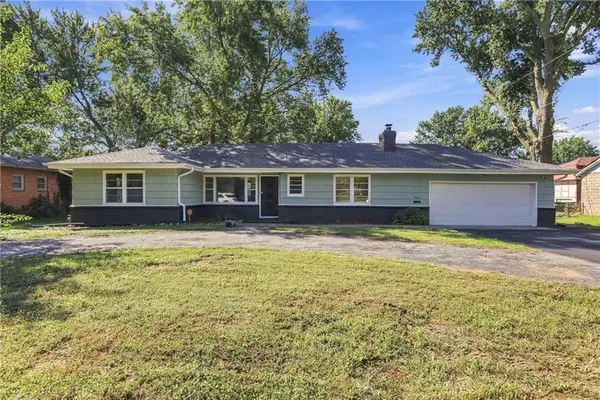 3320 Blue Ridge Boulevard, Independence, MO 64052