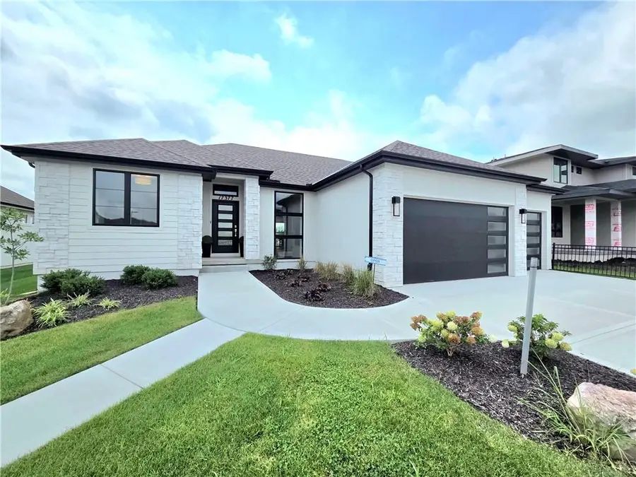 17377 W 169th Terrace, Olathe, KS 66062 - #2