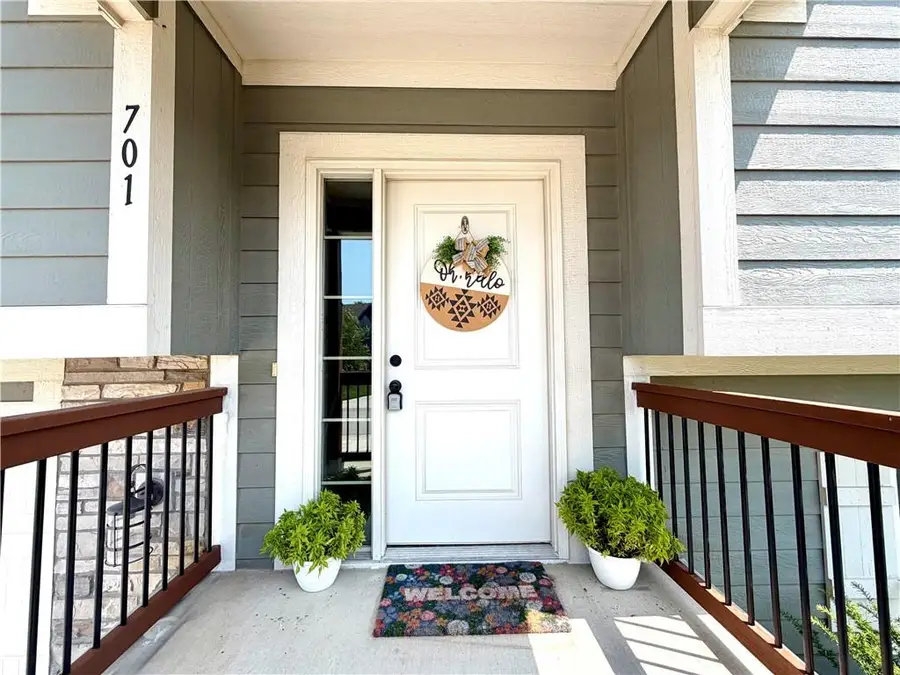 701 SE Juniper Drive, Blue Springs, MO 64014 - #2