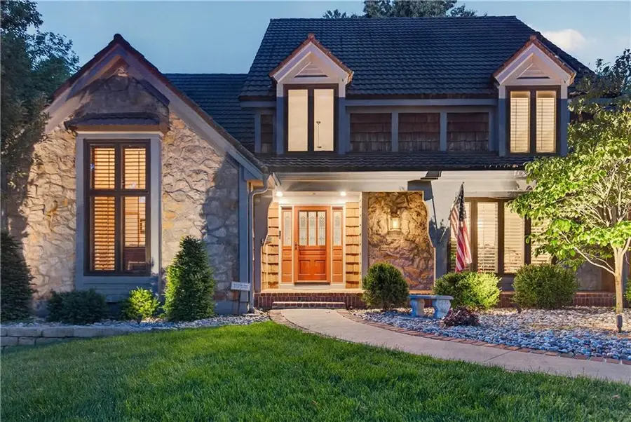 10703 W 124 Street, Overland Park, KS 66213 - #2