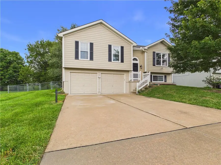 16407 Harris Avenue, Belton, MO 64012 - #2