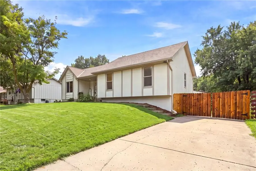 408 NW Moore Street, Lees Summit, MO 64081 - #3