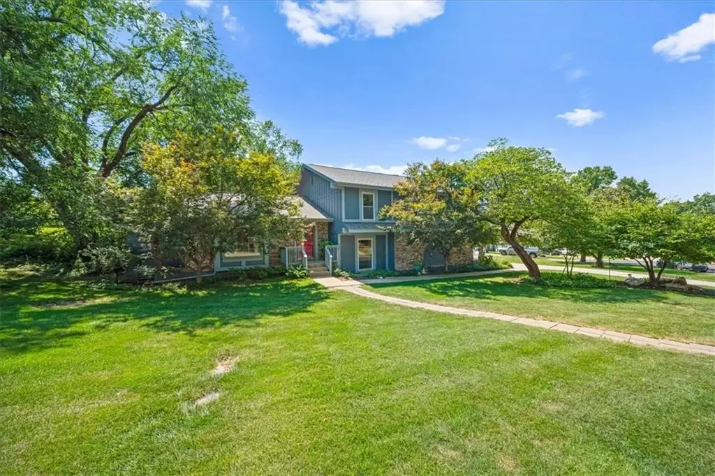 6303 W 108 Terrace, Overland Park, KS 66211 - #1