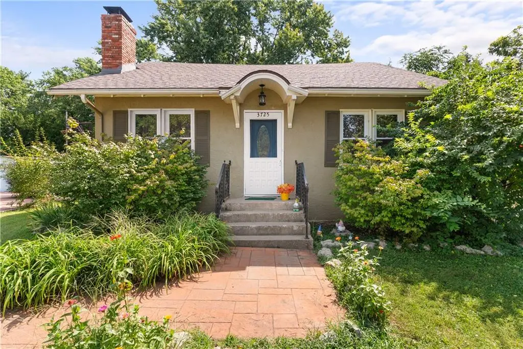 3725 N Indiana Avenue, Kansas City, MO 64117 - #1