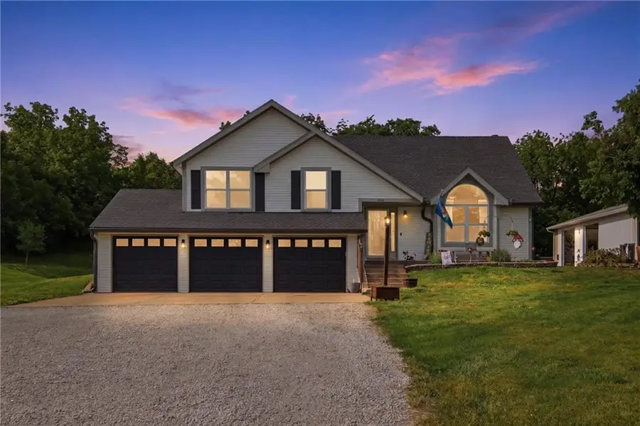 964 N 5 Highway, Lansing, KS 66043 - #3
