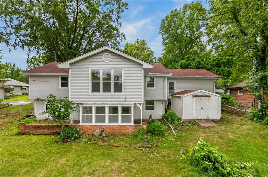 10300 E 72nd Street, Raytown, MO 64133 - #3