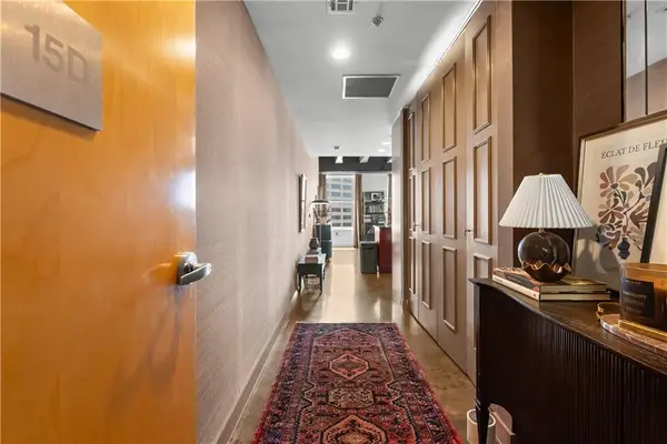 21 W 10th Street #15D, Kansas City, MO 64105