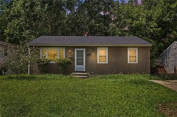 8026 NE 50th Street, Kansas City, MO 64119