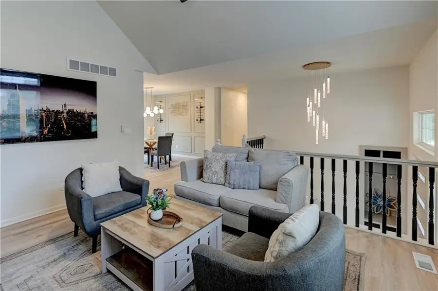 900 SW Daney Drive, Lees Summit, MO 64081 - #3