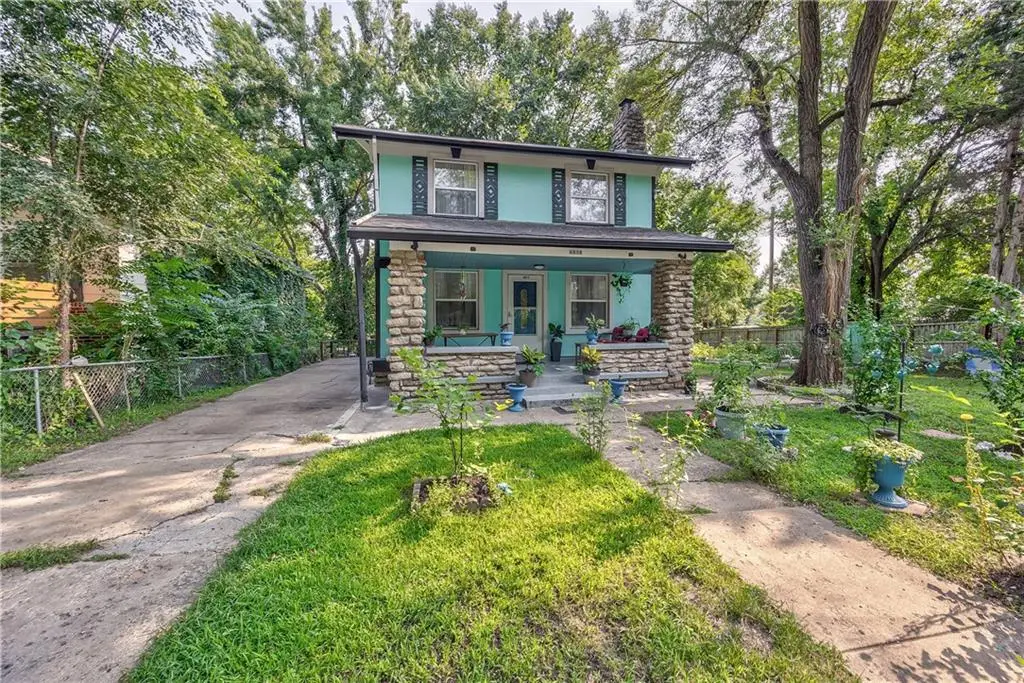 4015 E 67th Terrace, Kansas City, MO 64132 - #1
