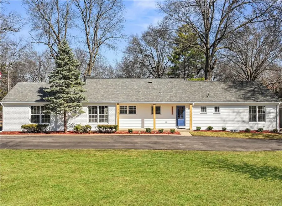 3520 W 93rd Street, Leawood, KS 66206 - #2