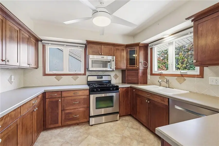 6001 W 68th Street, Overland Park, KS 66204 - #3