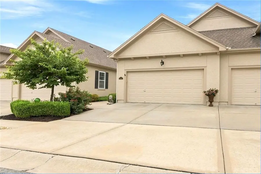 2511 NE 107th Terrace, Kansas City, MO 64155 - #2