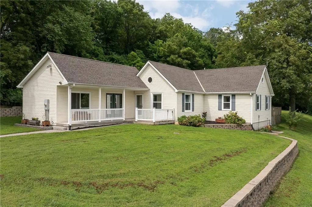 9406 SW State Route Jj N/a, Saint Joseph, MO 64504 - #1