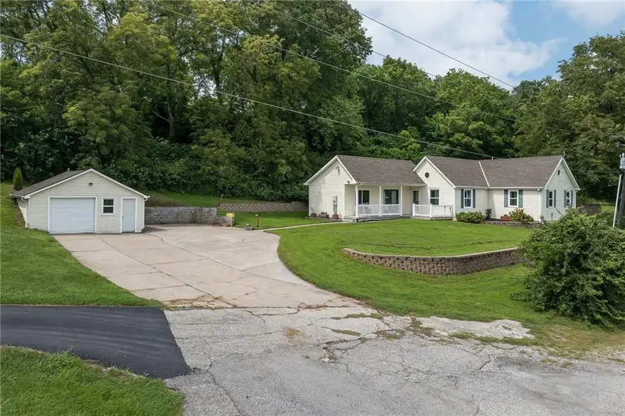 9406 SW State Route Jj N/a, Saint Joseph, MO 64504 - #3