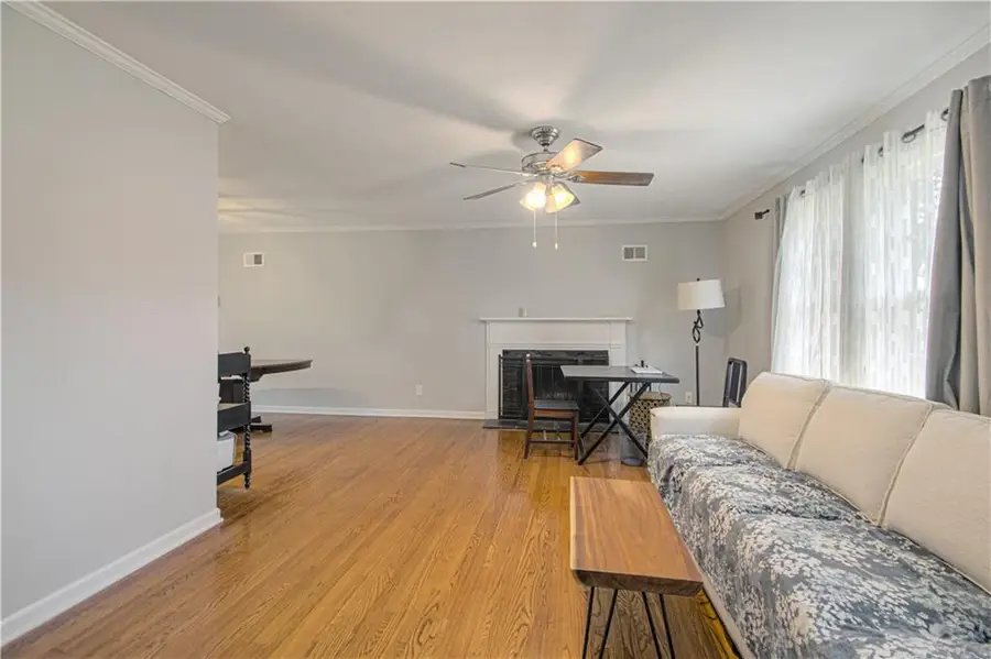 1 W 96th Terrace, Kansas City, MO 64114 - #3