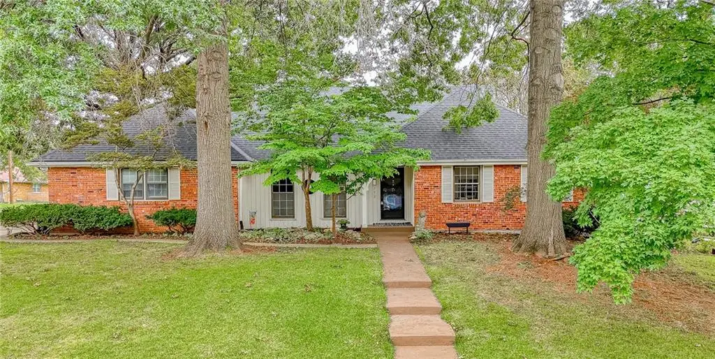 712 NW 10 Street, Blue Springs, MO 64015 - #1