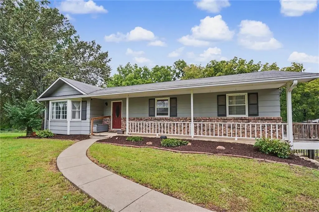 1548 N 1000 Road, Lawrence, KS 66046 - #1