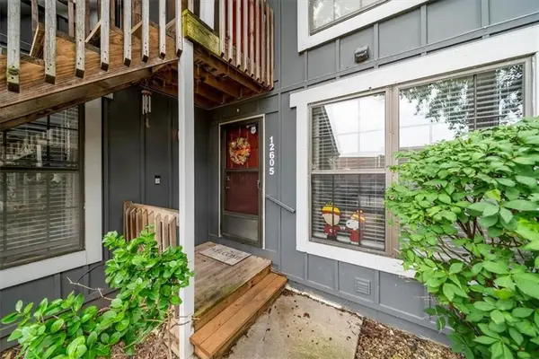 12605 W 110th Terrace, Overland Park, KS 66210