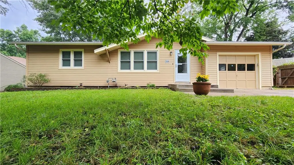 304 Wilshire Boulevard, Liberty, MO 64068 - #1