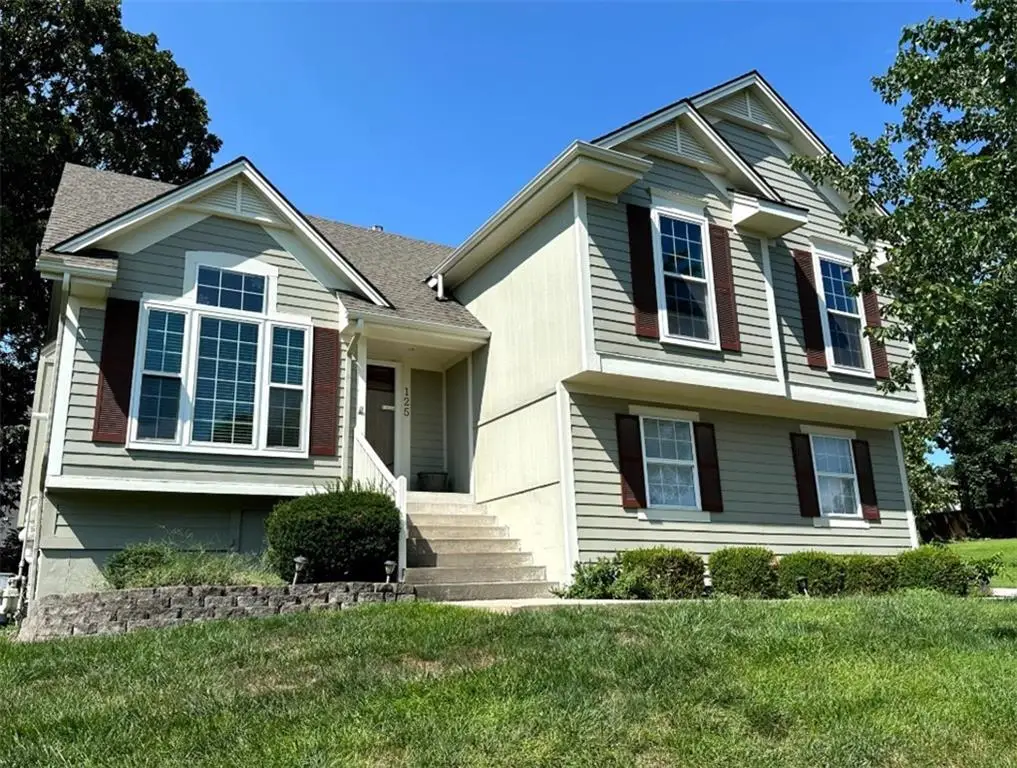 125 NW Whitlock Street, Lees Summit, MO 64081 - #1