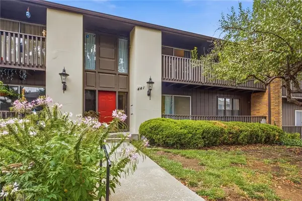 441 W 104th Street #D, Kansas City, MO 64114