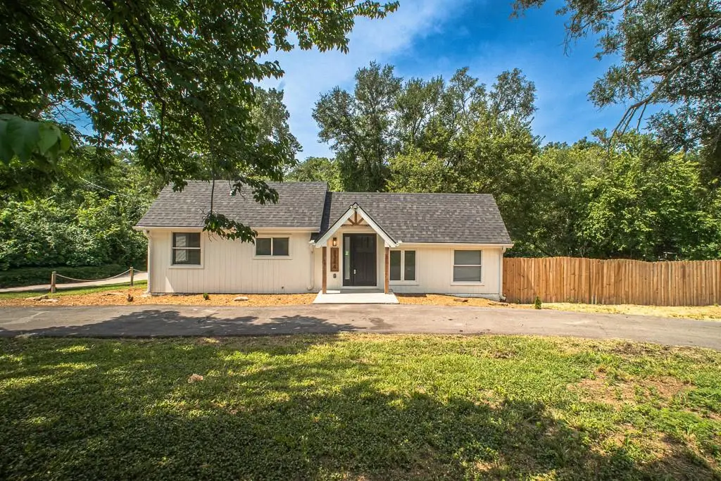 8344 Oldham Road, Kansas City, MO 64138 - #1