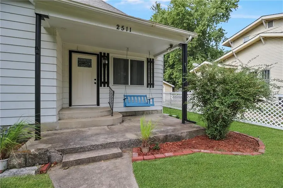 2511 Clark Avenue, Parsons, KS 67357 - #2