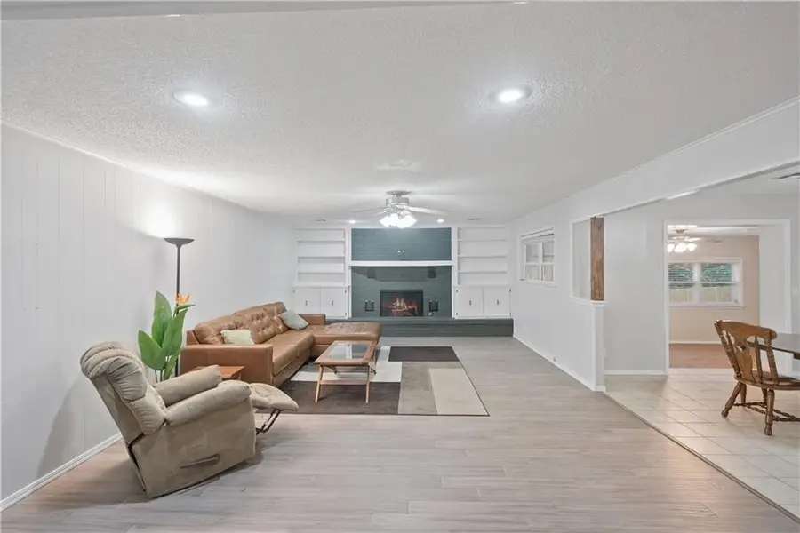 926 Lariat Drive, Bartlesville, OK 74006 - #2