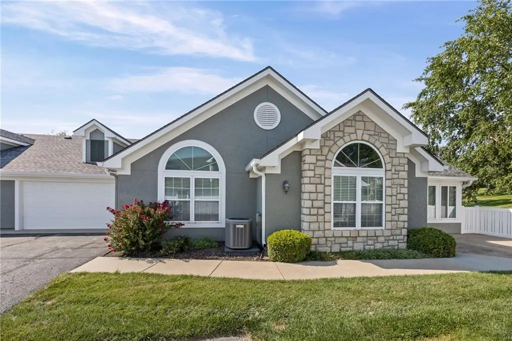 7135 Meadowsweet Lane, Shawnee, KS 66227 - #1